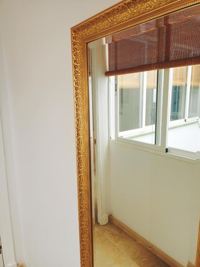 Azvalia - Larga 112 Abono Parking Gratis Apartment El Puerto de Santa Maria Luaran gambar